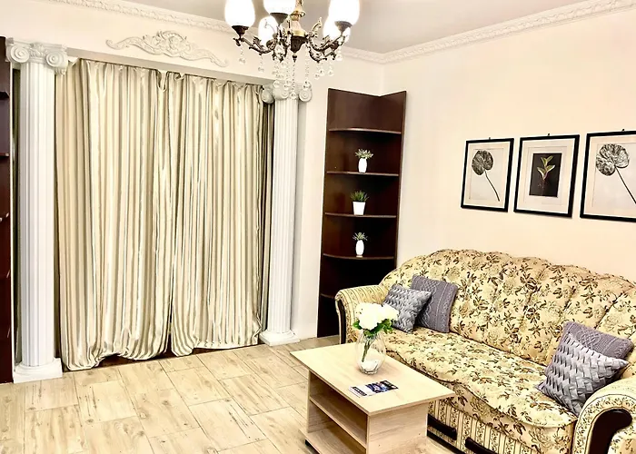 Baroq Central City Apartment